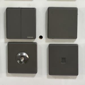 Game contact grid GM par pics